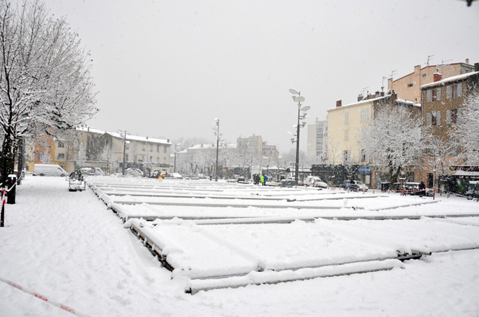 Aubagne neige 7 1 2009 (31)10h56 cours Voltaire