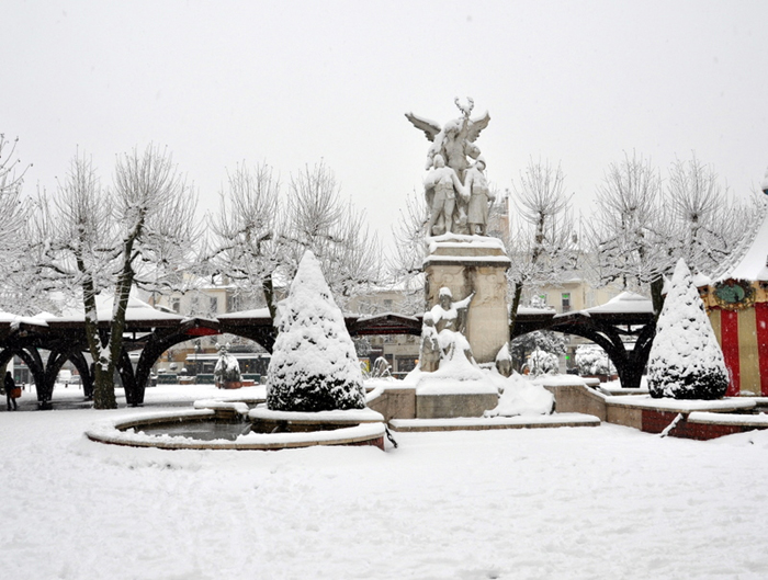 Aubagne neige 7 1 2009 (37)11h01 cours Foch