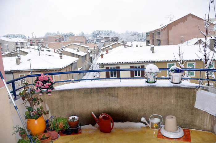 Aubagne neige 7 1 2009 (79)12h10