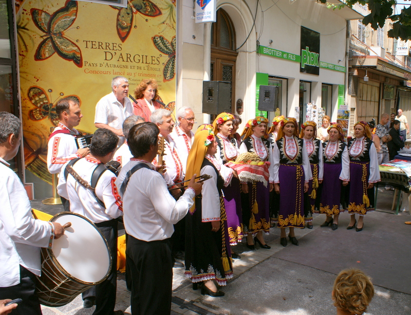 Aubagne-OTI-groupe-Bulgare (03)