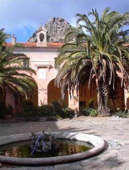 Corbara le couvent1